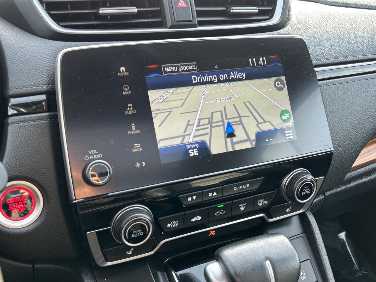 2022 Honda CR-V Touring Leather  Navigation  Sunroof  CarPlay Photo