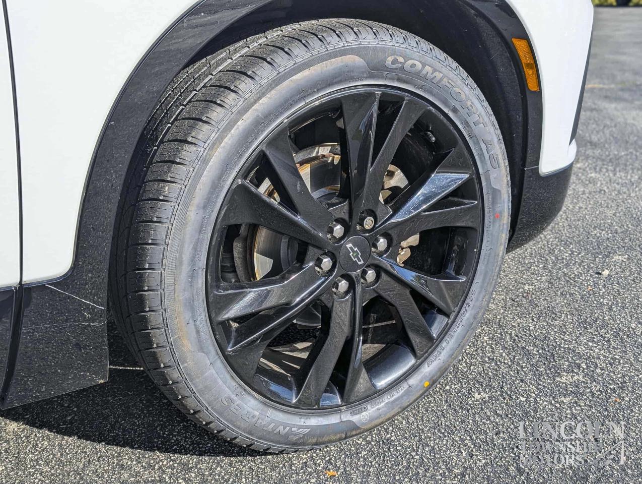 2019 Chevrolet Blazer RS - CLEAN CARFAX, RMT START, NAV, SUNROOF, AWD Photo