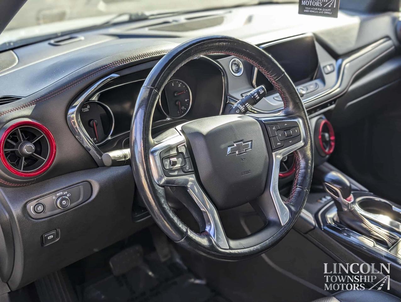 2019 Chevrolet Blazer RS - CLEAN CARFAX, RMT START, NAV, SUNROOF, AWD Photo