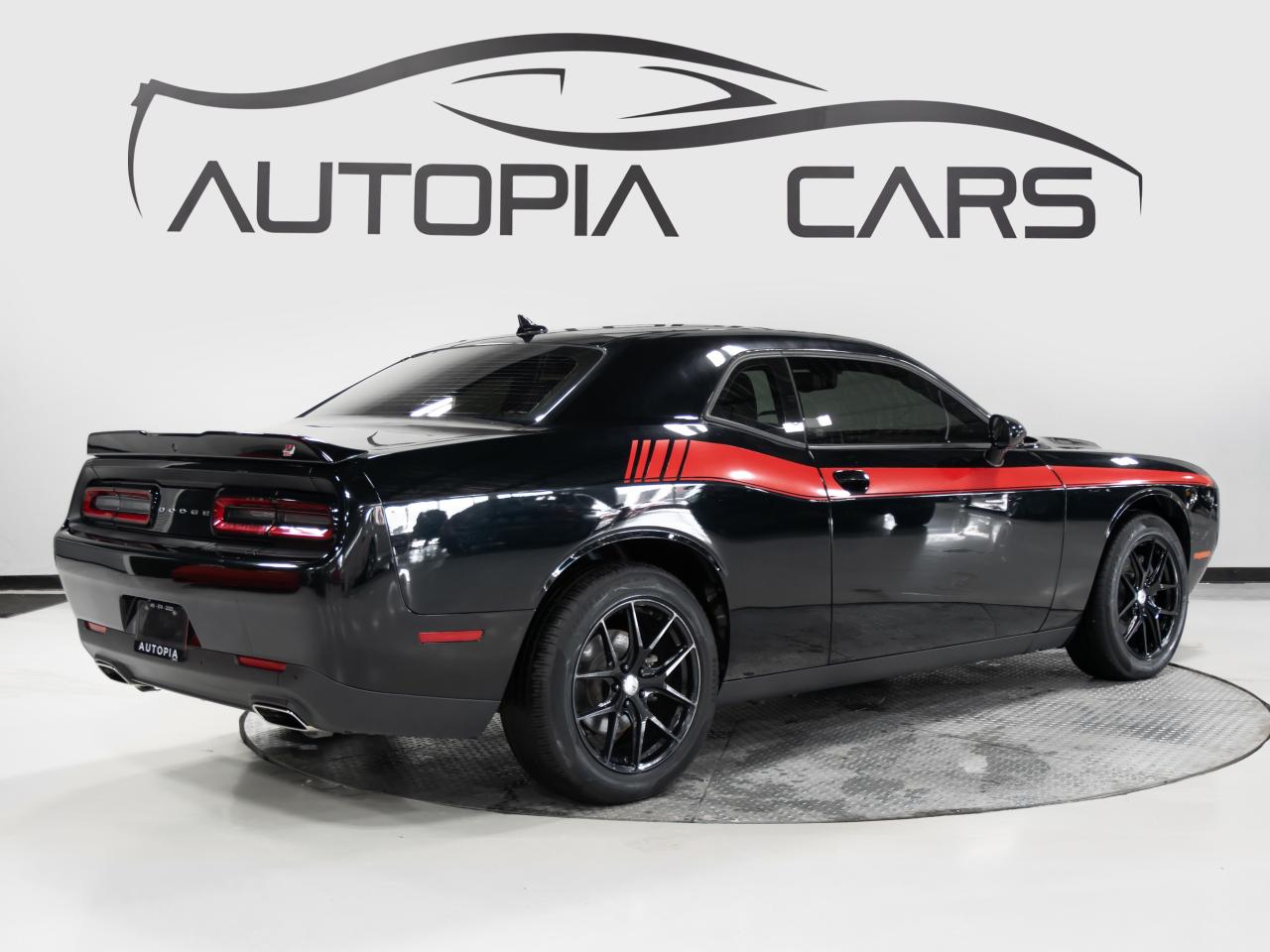 2020 Dodge Challenger SXT AWD BLIND SPOTS REAR VIEW CAMERA AUTOMATIC Photo