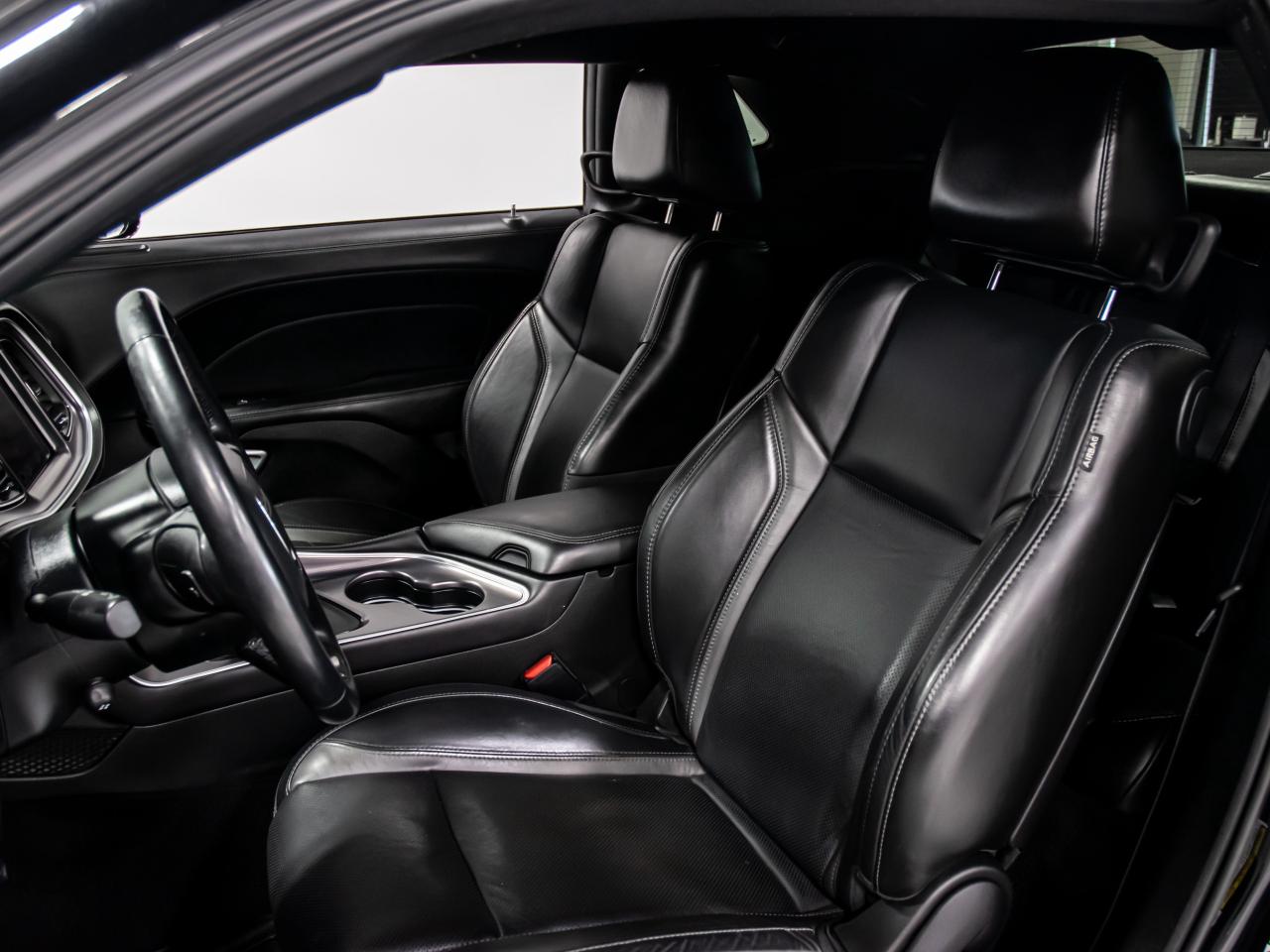 2020 Dodge Challenger SXT AWD BLIND SPOTS REAR VIEW CAMERA AUTOMATIC Photo