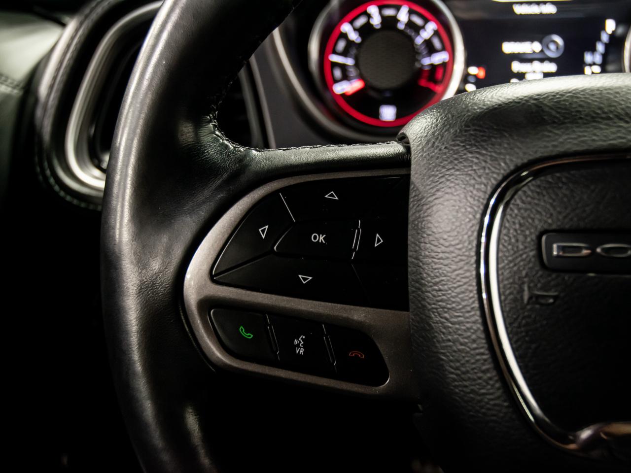 2020 Dodge Challenger SXT AWD BLIND SPOTS REAR VIEW CAMERA AUTOMATIC Photo