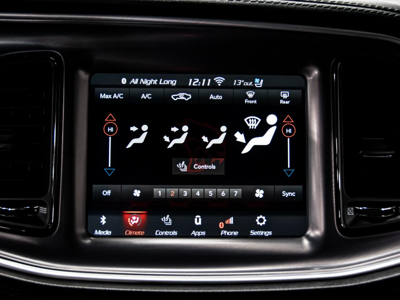 2020 Dodge Challenger SXT AWD BLIND SPOTS REAR VIEW CAMERA AUTOMATIC Photo