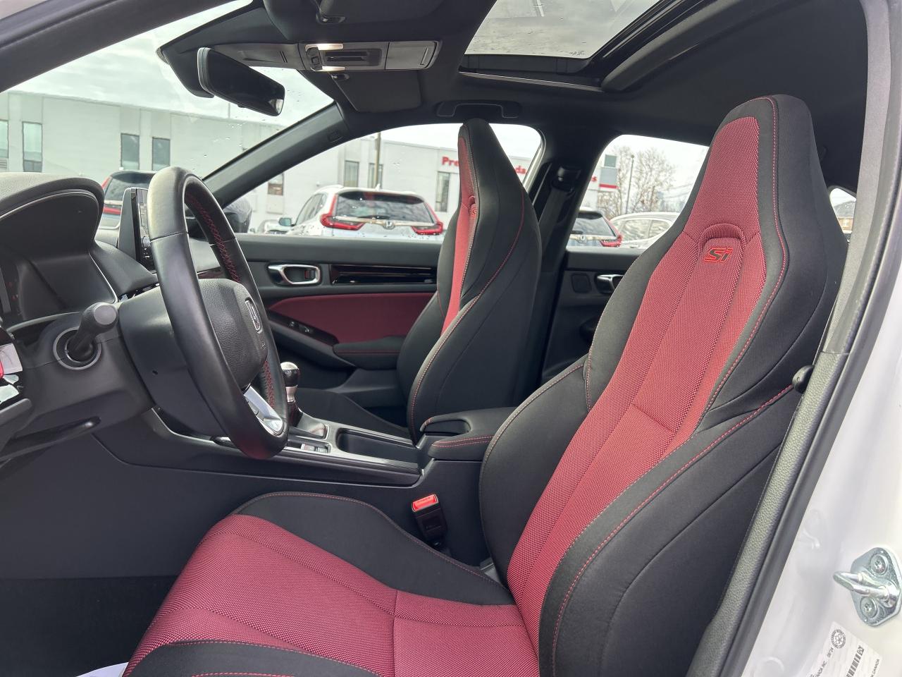 2025 Honda Civic Si Sedan SI Manual  Navigation Sunroof  CarPlay Heated Seat Photo