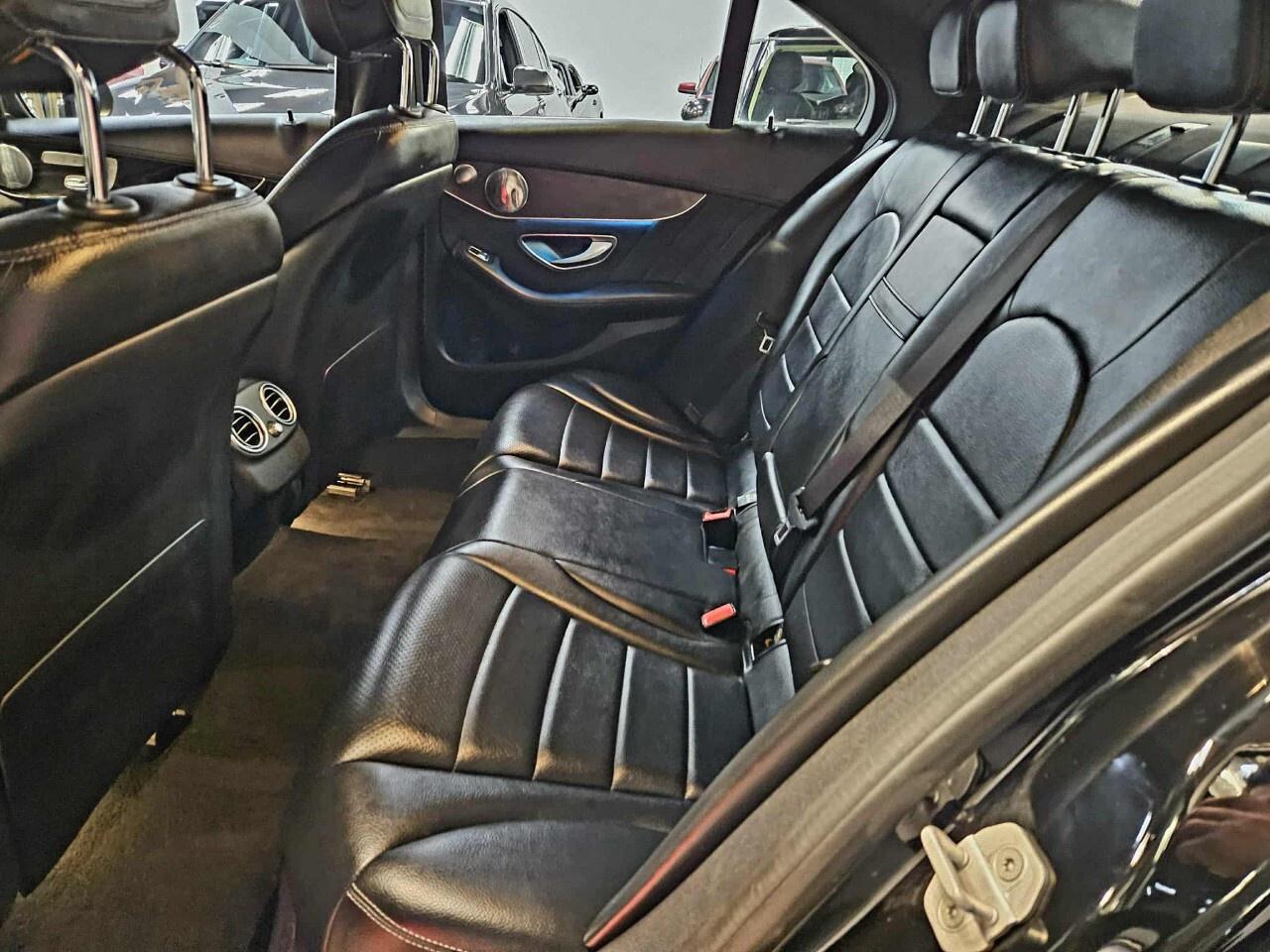 2015 Mercedes-Benz C-Class C 400 4MATIC Sedan Clean CarFax/4Matic/Bluetooth/S Photo