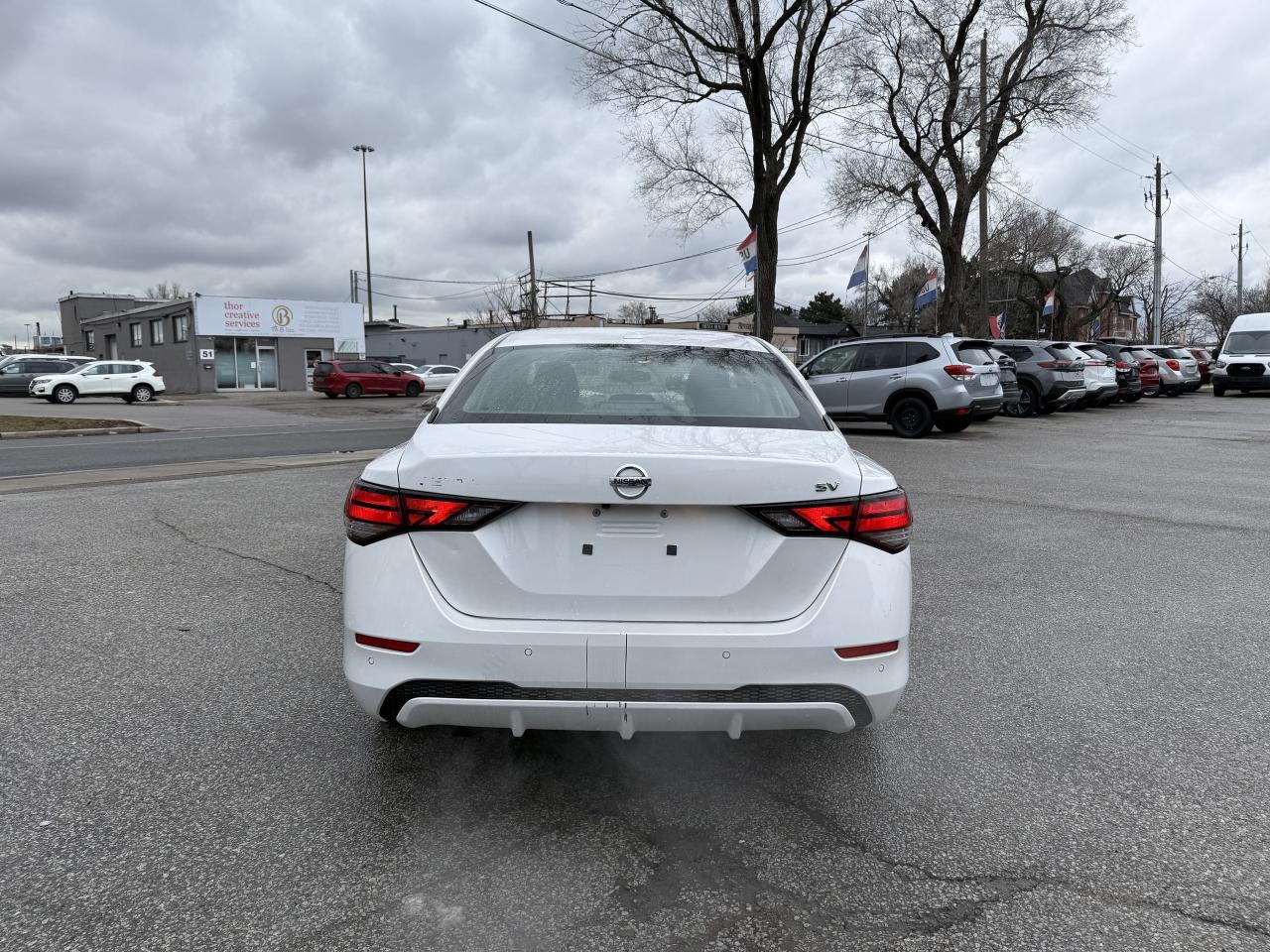 2023 Nissan Sentra No Accident l FWD l SV l 4Cyl l Nissan Warranty Photo