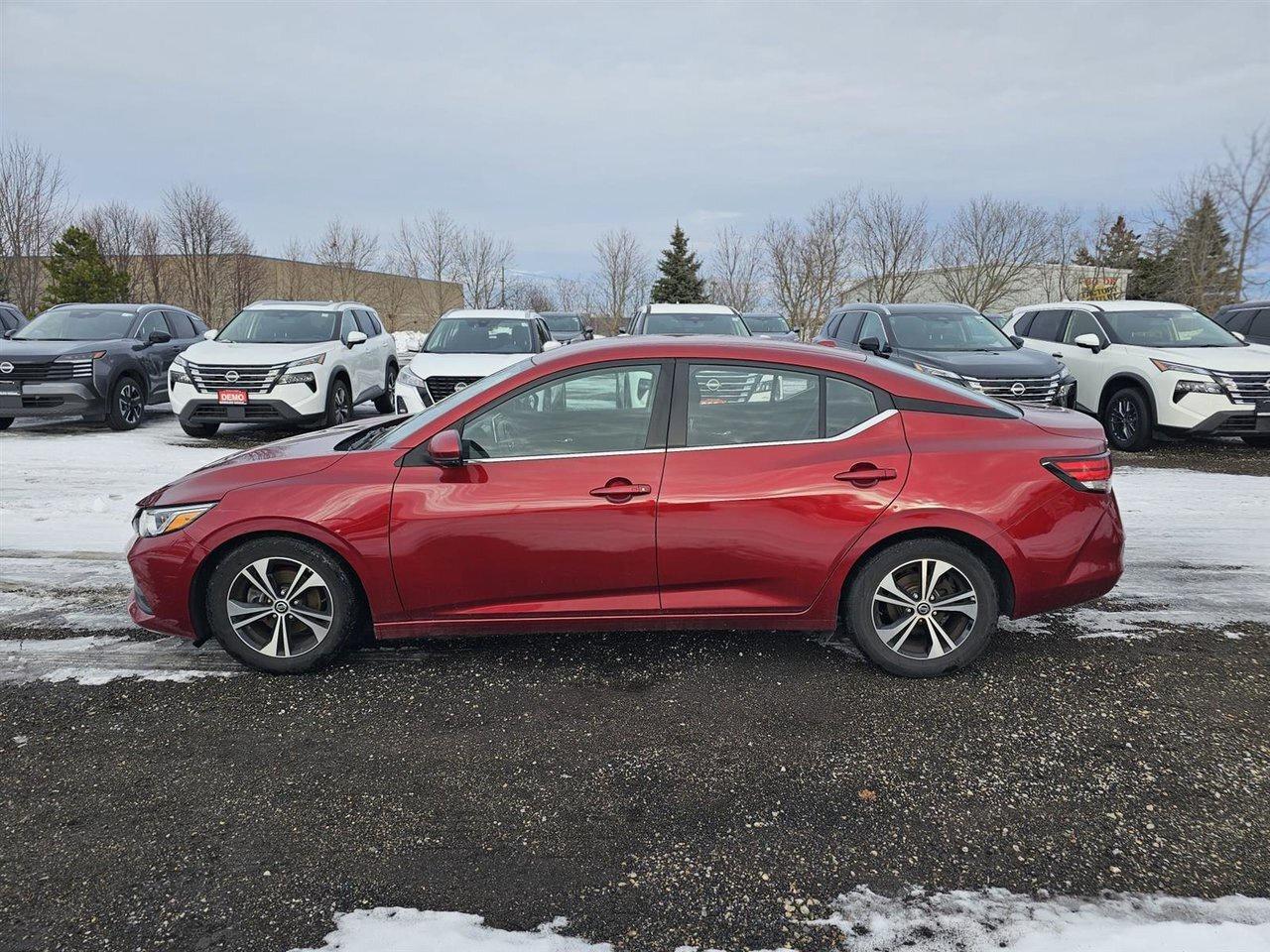 2020 Nissan Sentra SV Photo4