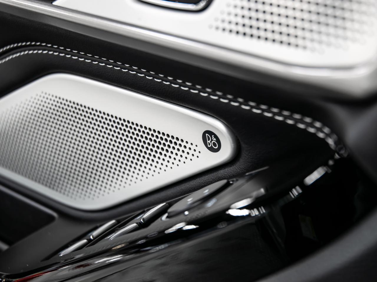 2022 Ford Explorer ST 4WD MASSAGE SEATS NAVI REAR VIEW CAMERA Photo