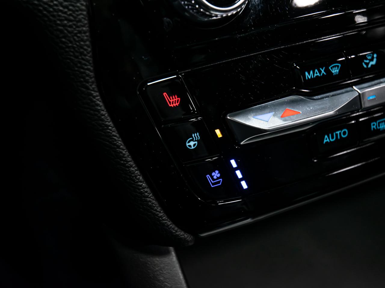 2022 Ford Explorer ST 4WD MASSAGE SEATS NAVI REAR VIEW CAMERA Photo