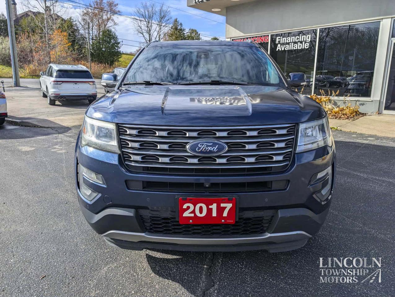 2017 Ford Explorer LIMITED Photo3