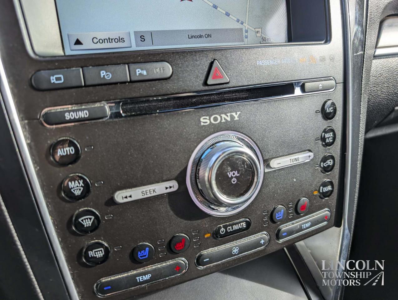 2017 Ford Explorer LIMITED Photo