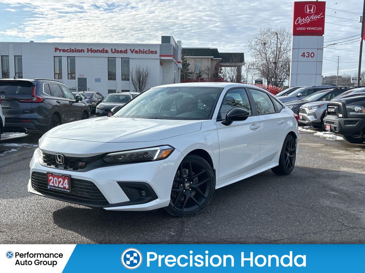 2024 Honda Civic Si Sedan Si  Navigation Sunroof  CarPlay  R Camera CarPlay Photo