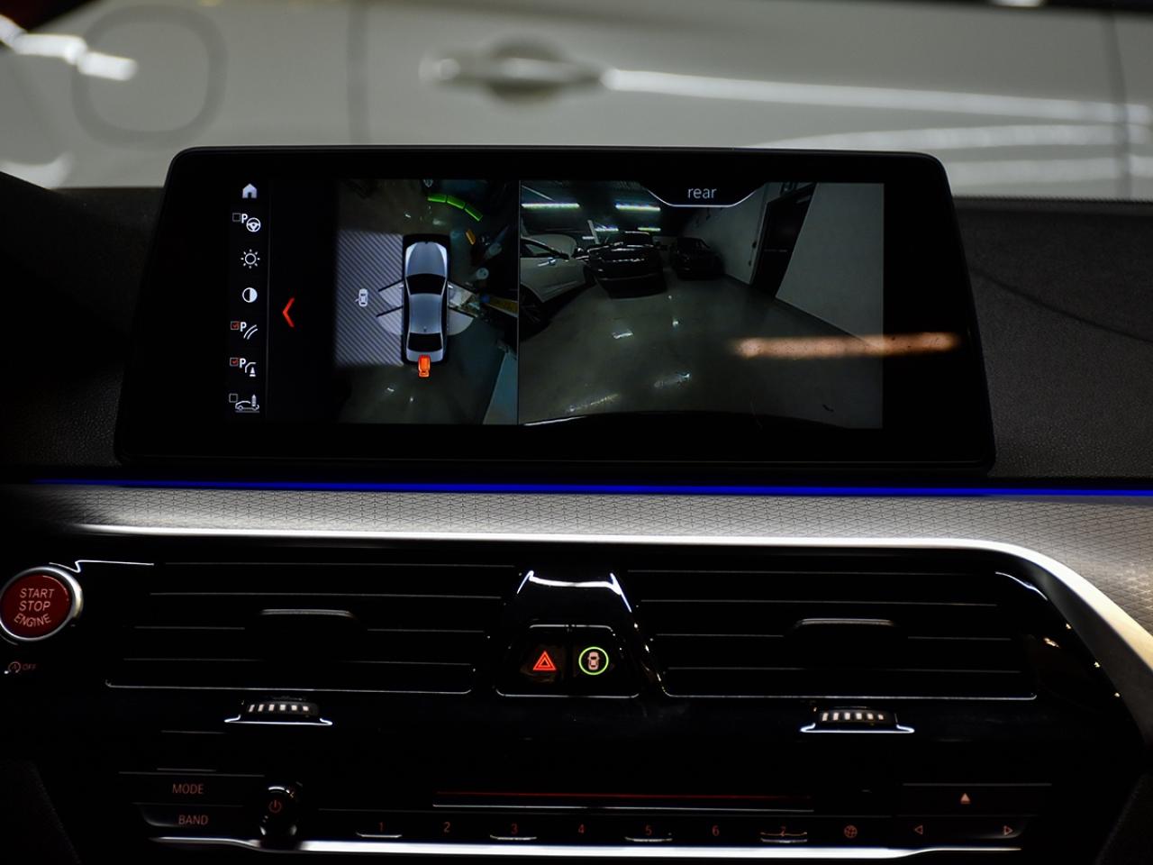 2018 BMW 5 Series NOACCIDENT!MSport*BSM*HUD*SoftClose*FULLYOPTIONED! Photo