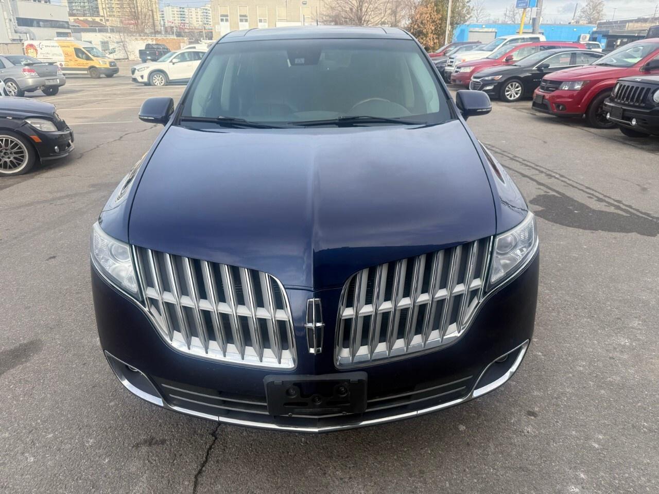 2011 Lincoln MKT 4dr Wgn 3.5L AWD 2011 Lincoln MKT all-wheel-drive Photo