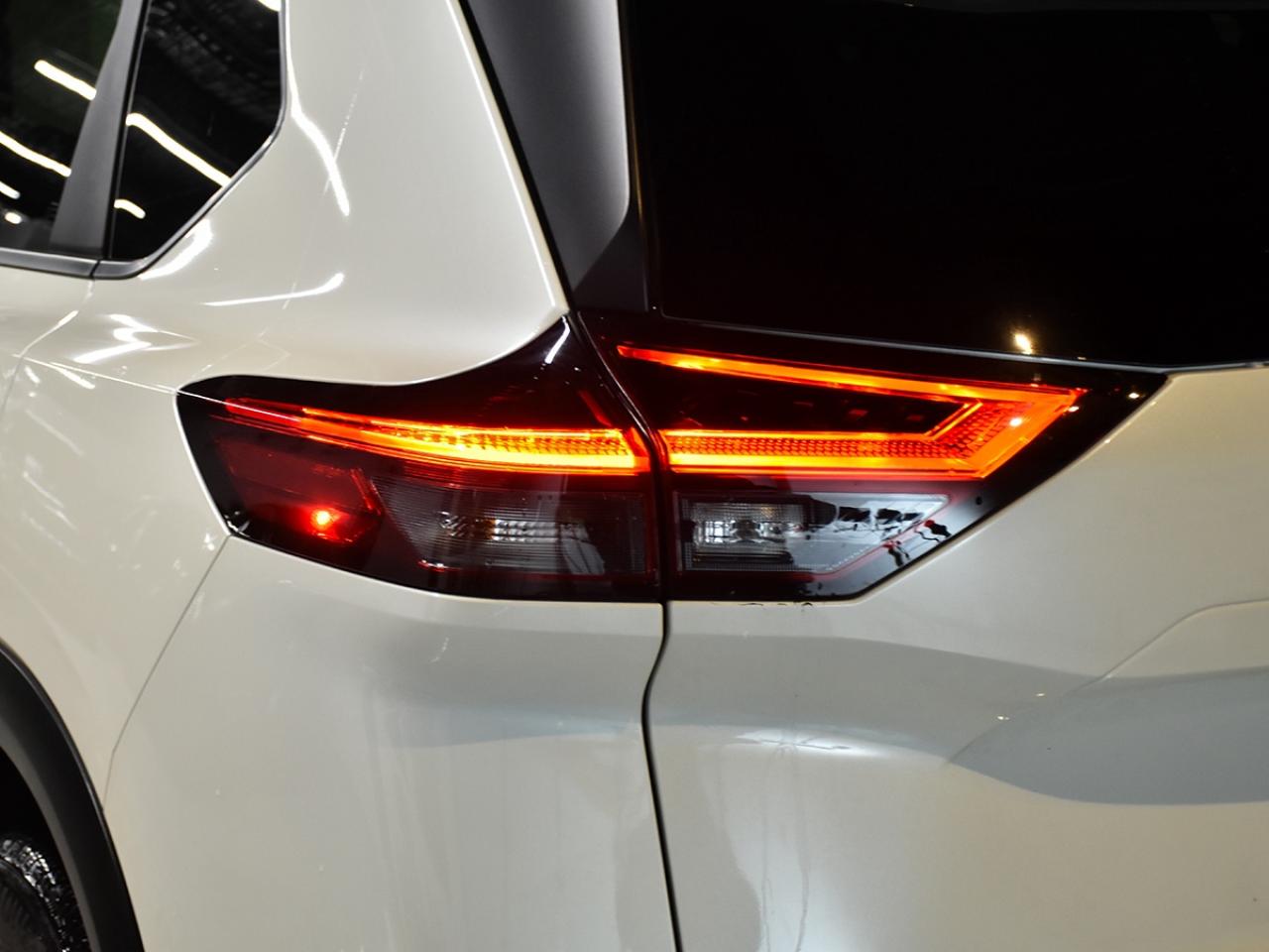 2023 Nissan Rogue AWD SV Moonroof*NOClaims!!*Panoramic*BSM*LDW*Warra Photo