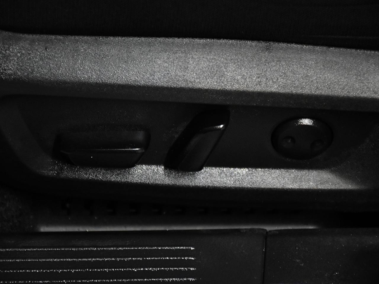 2023 Nissan Rogue AWD SV Moonroof*NOClaims!!*Panoramic*BSM*LDW*Warra Photo