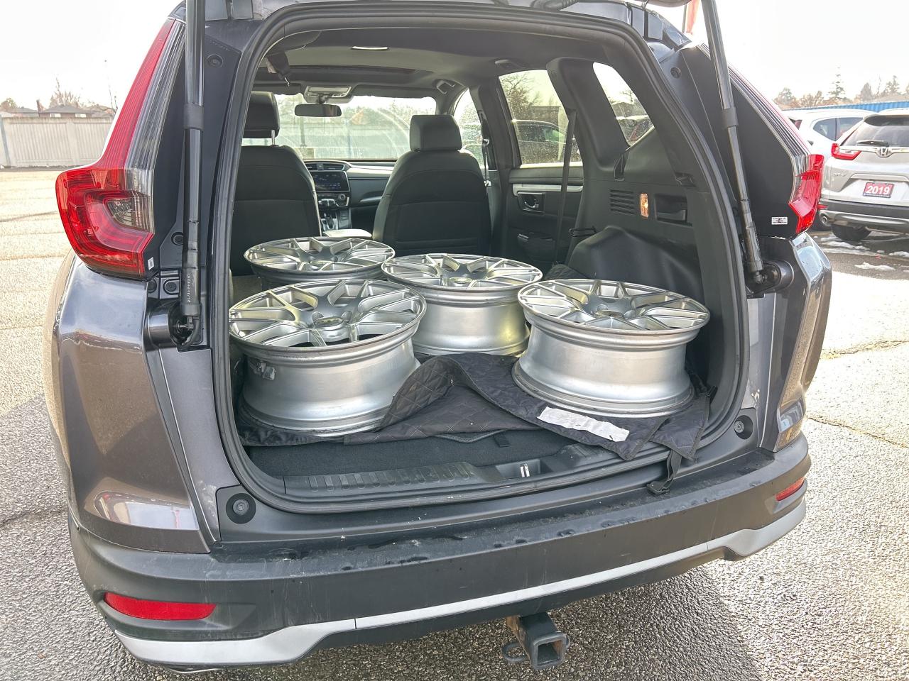 2020 Honda CR-V Sport CarPlay Rear Cam Sunroof Heated Seats Photo