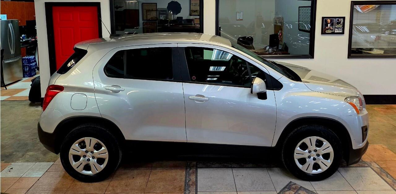 2015 Chevrolet Trax FWD 4dr LS Very Low KMs/One Owner/Clean CarFax Photo