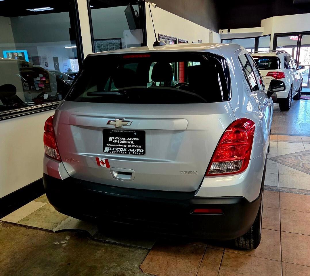 2015 Chevrolet Trax FWD 4dr LS Very Low KMs/One Owner/Clean CarFax Photo