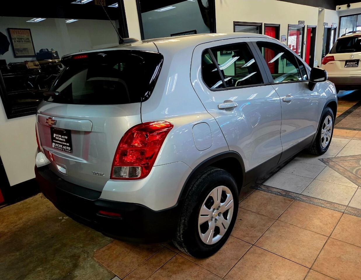 2015 Chevrolet Trax FWD 4dr LS Very Low KMs/One Owner/Clean CarFax Photo