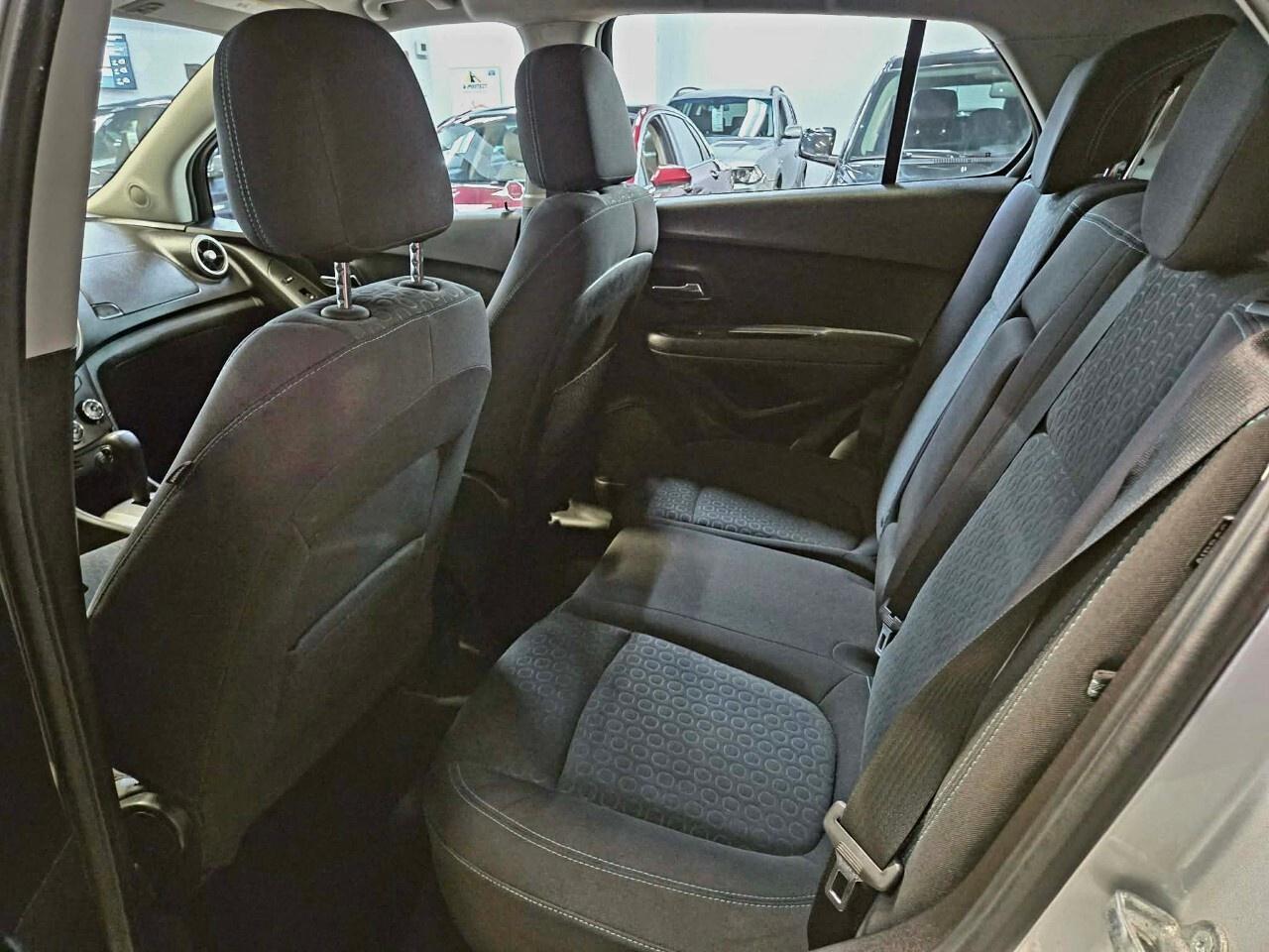 2015 Chevrolet Trax FWD 4dr LS Very Low KMs/One Owner/Clean CarFax Photo