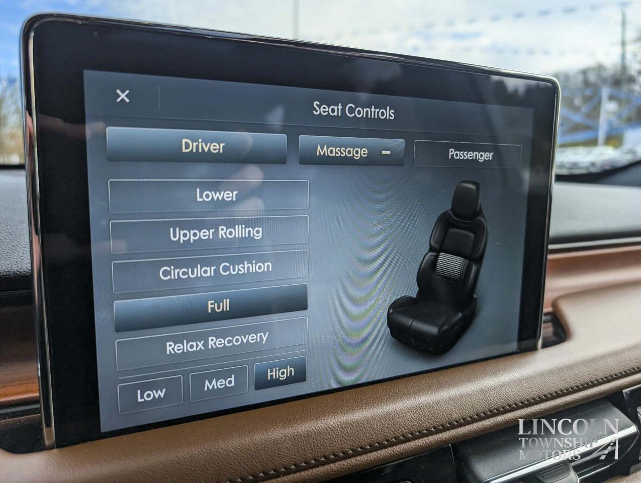 2020 Lincoln Aviator Reserve Photo