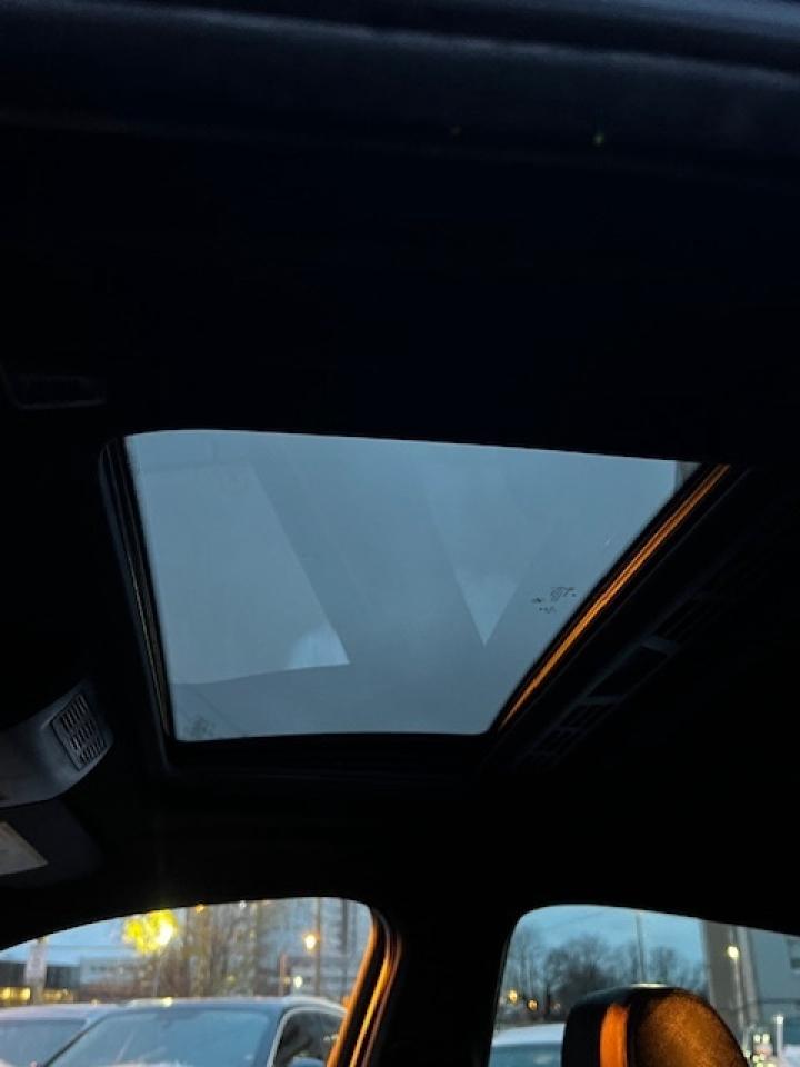 2018 BMW X4 xDrive28i Sports Activity Coupe Photo