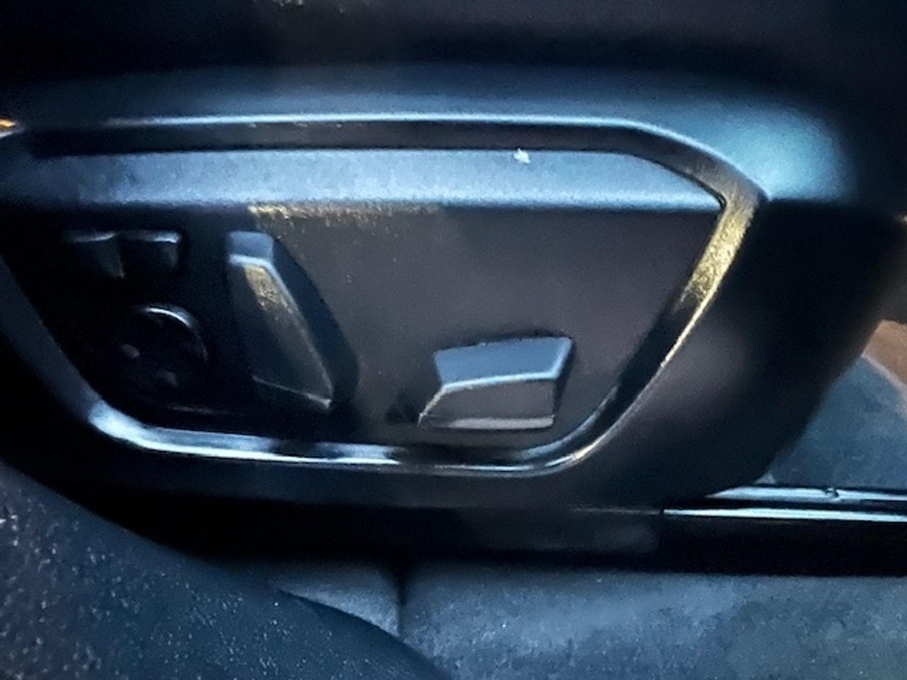 2018 BMW X4 xDrive28i Sports Activity Coupe Photo