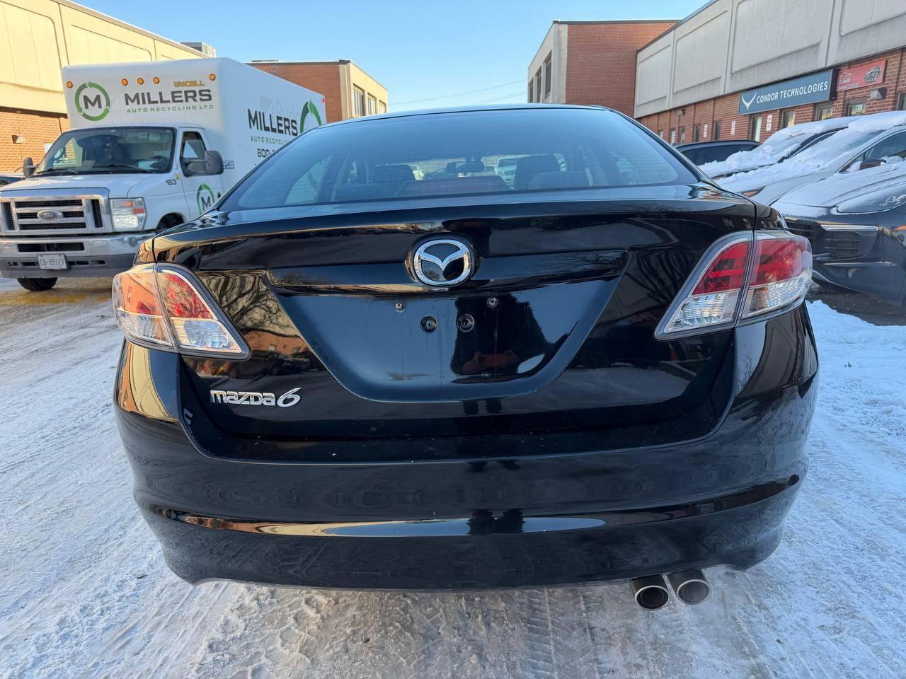 2011 Mazda MAZDA6 4DR SDN I4 AUTO GS Photo4