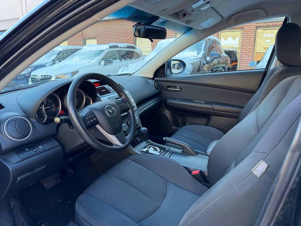 2011 Mazda MAZDA6 4DR SDN I4 AUTO GS Photo