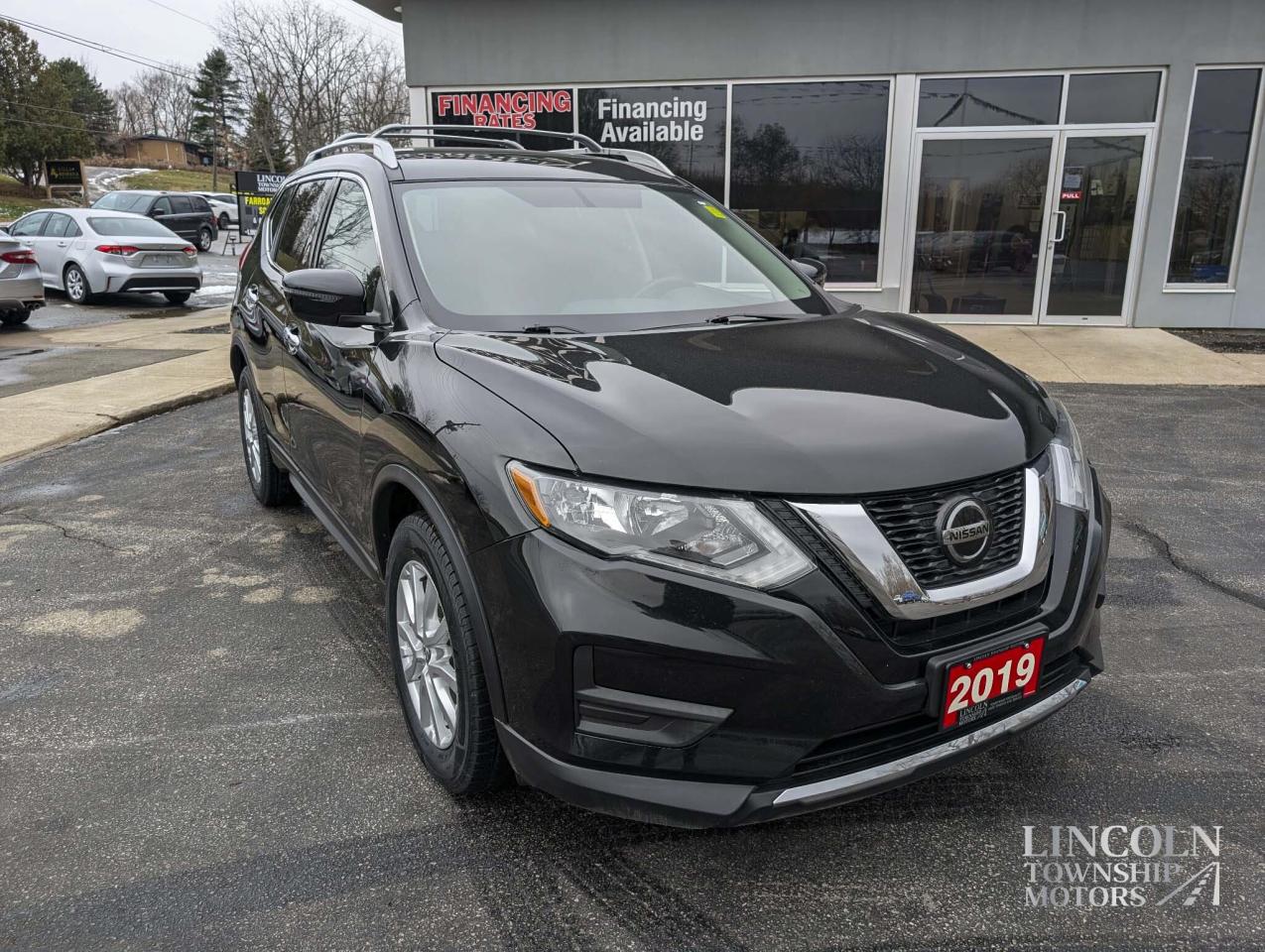 2019 Nissan Rogue S Photo0