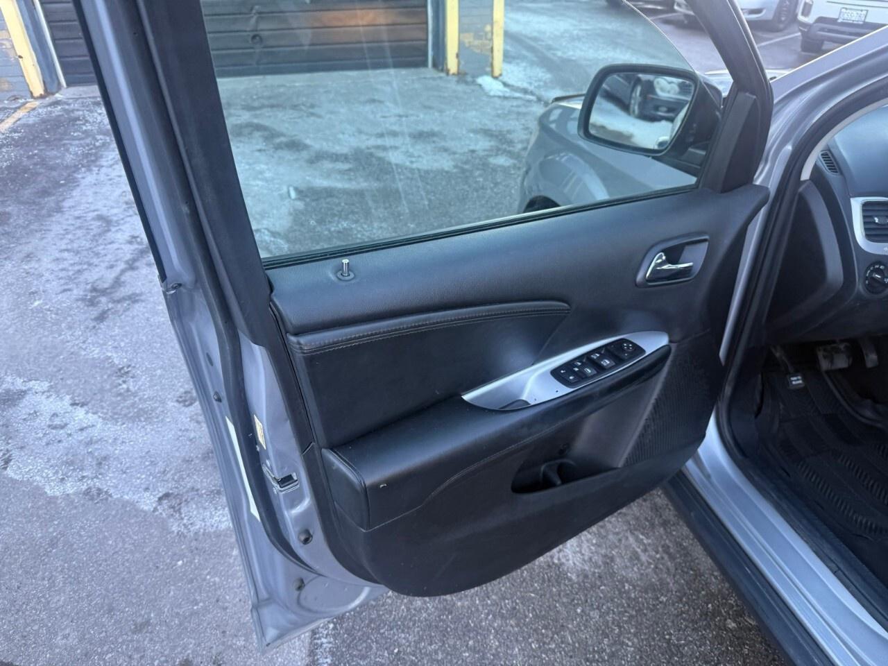 2016 Dodge Journey FWD 4dr SXT 2016 Dodge Journey SXT 7 passenger sea Photo