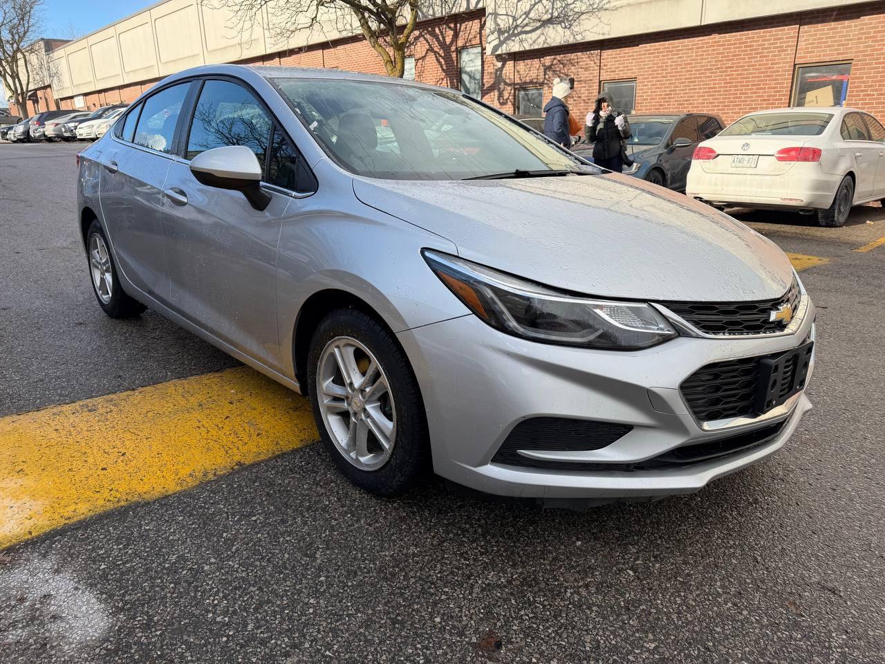 2017 Chevrolet Cruze 4dr Sdn 1.4L LT w/1SD Photo
