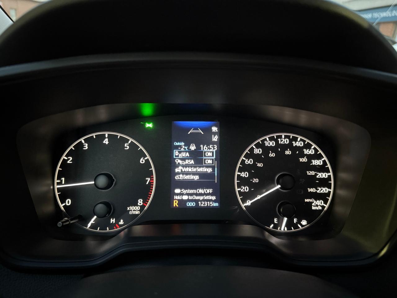 2024 Toyota Corolla LE CVT, UPGRADE PACKAGE, SUNROOF, ALLOY WHEELS Photo