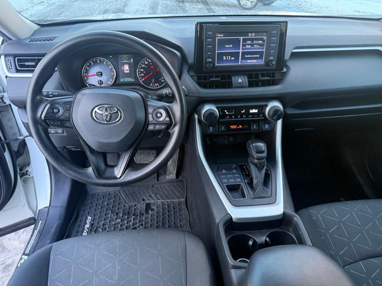 2021 Toyota RAV4 LE AWD 2021 Toyota RAV4 LE all-wheel-drive Photo