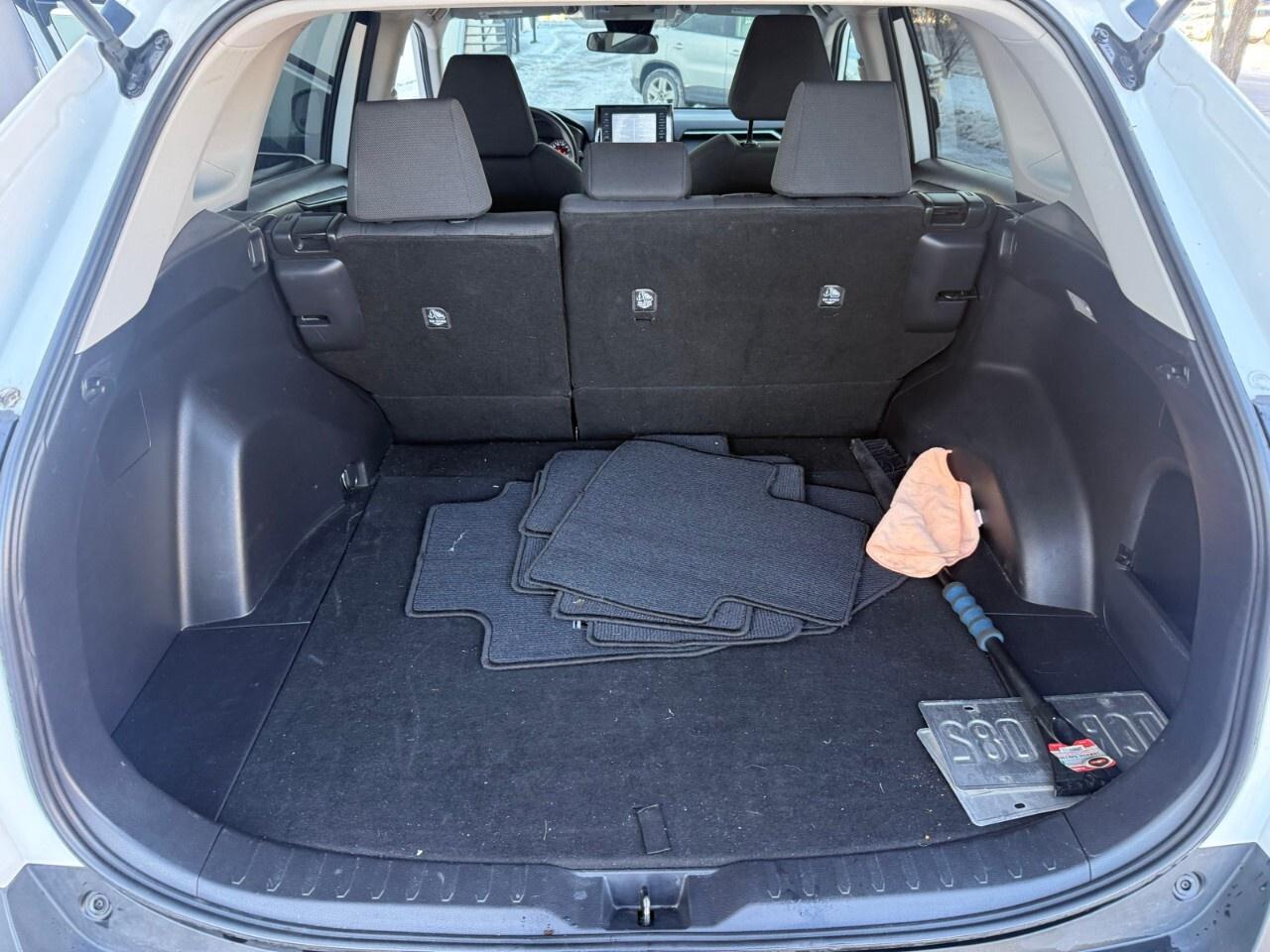 2021 Toyota RAV4 LE AWD 2021 Toyota RAV4 LE all-wheel-drive Photo