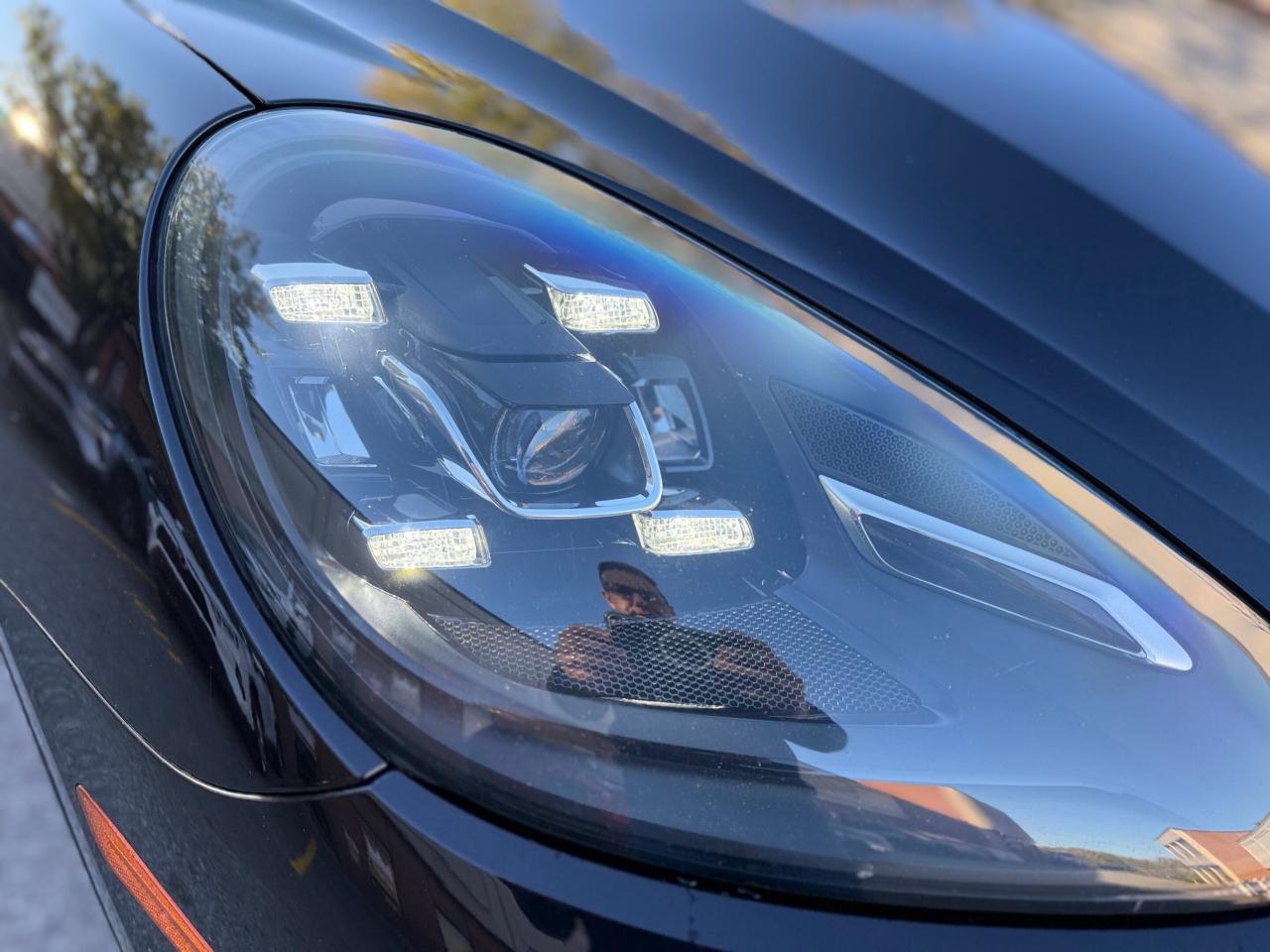 2016 Porsche Cayenne PREMIUM PLUS PACKAGE, AWD 4dr Photo3