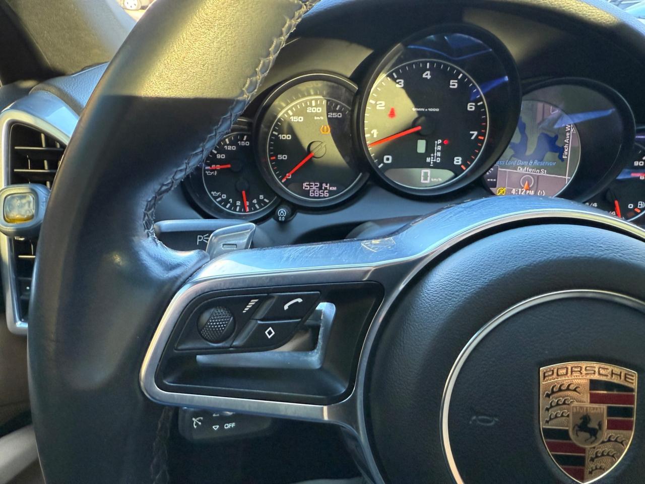 2016 Porsche Cayenne PREMIUM PLUS PACKAGE, AWD 4dr Photo
