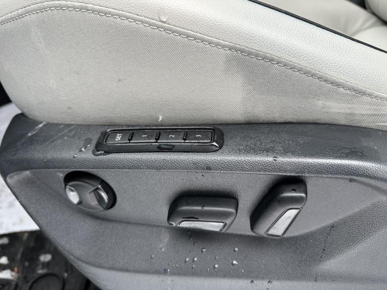 2021 Volkswagen Tiguan HIGHLINE 4MOTION AWD - LOADED Photo