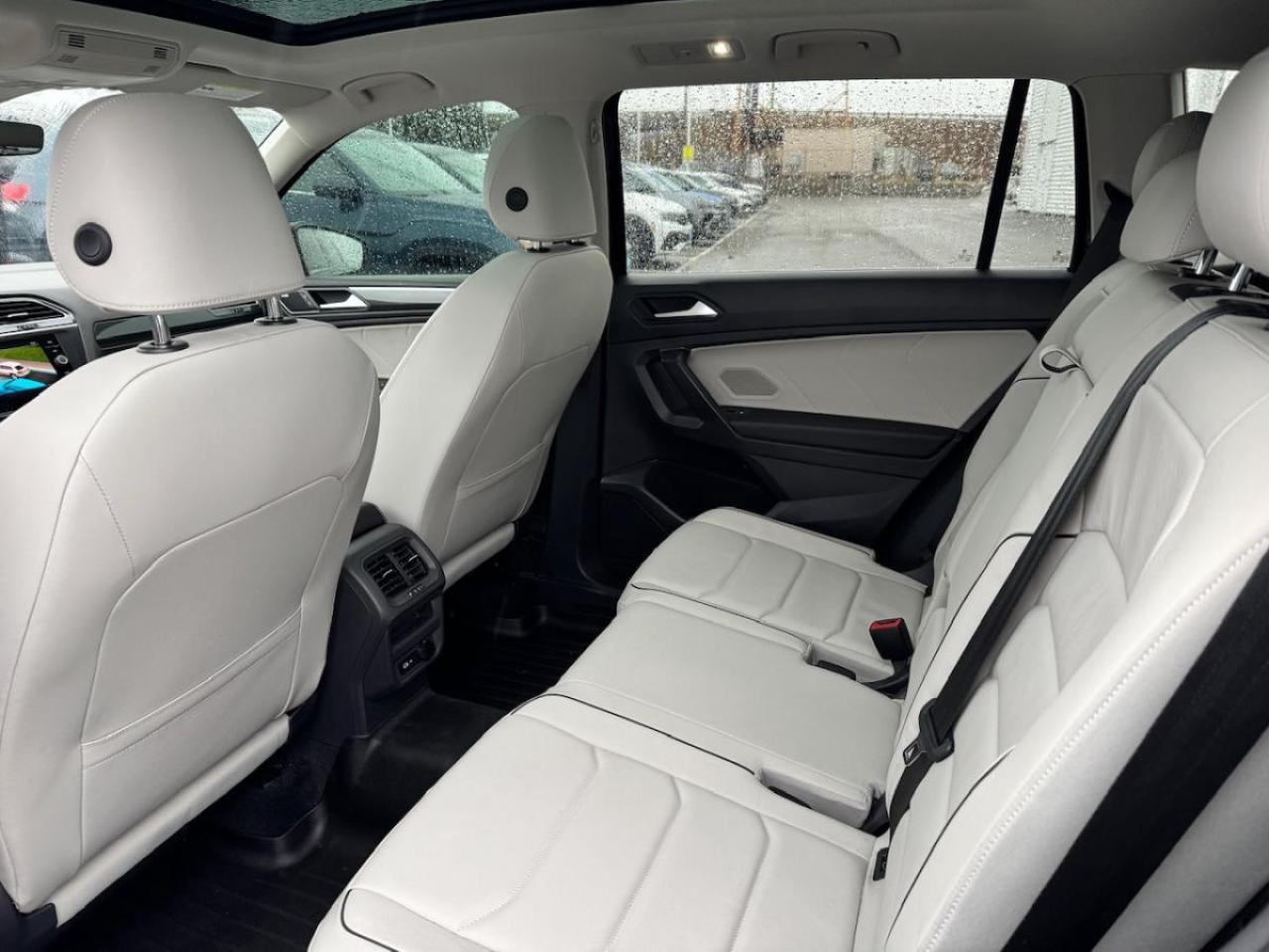 2021 Volkswagen Tiguan HIGHLINE 4MOTION AWD - LOADED Photo