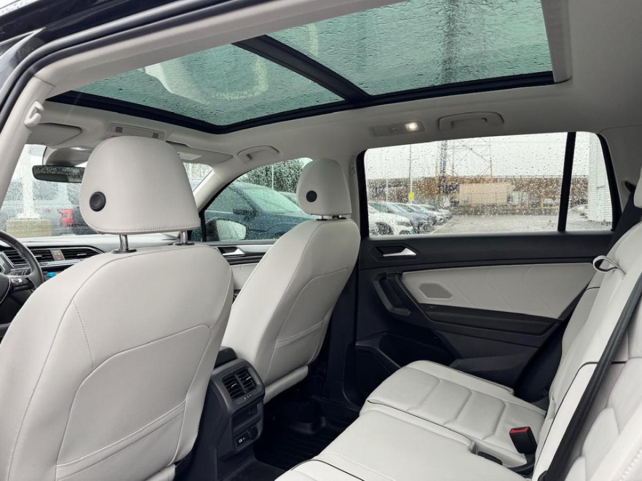 2021 Volkswagen Tiguan HIGHLINE 4MOTION AWD - LOADED Photo