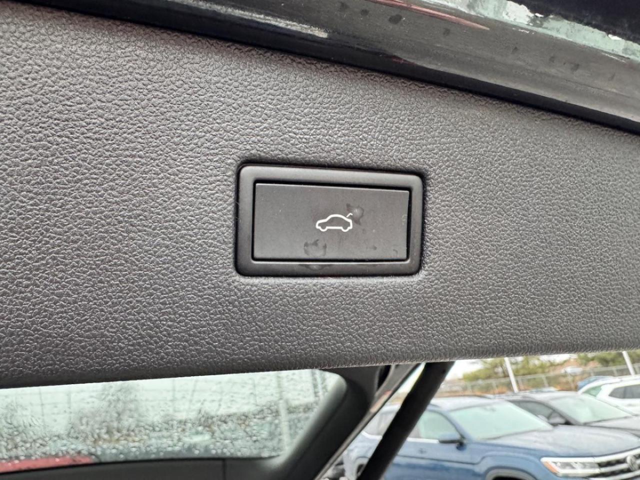 2021 Volkswagen Tiguan HIGHLINE 4MOTION AWD - LOADED Photo