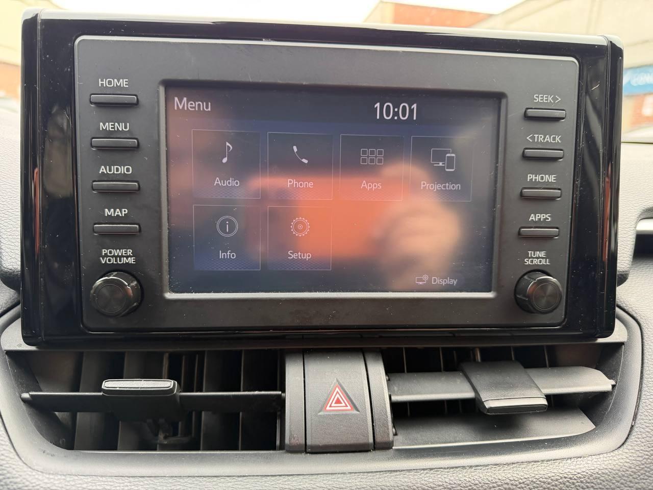 2021 Toyota RAV4 Hybrid XLE AWD Photo