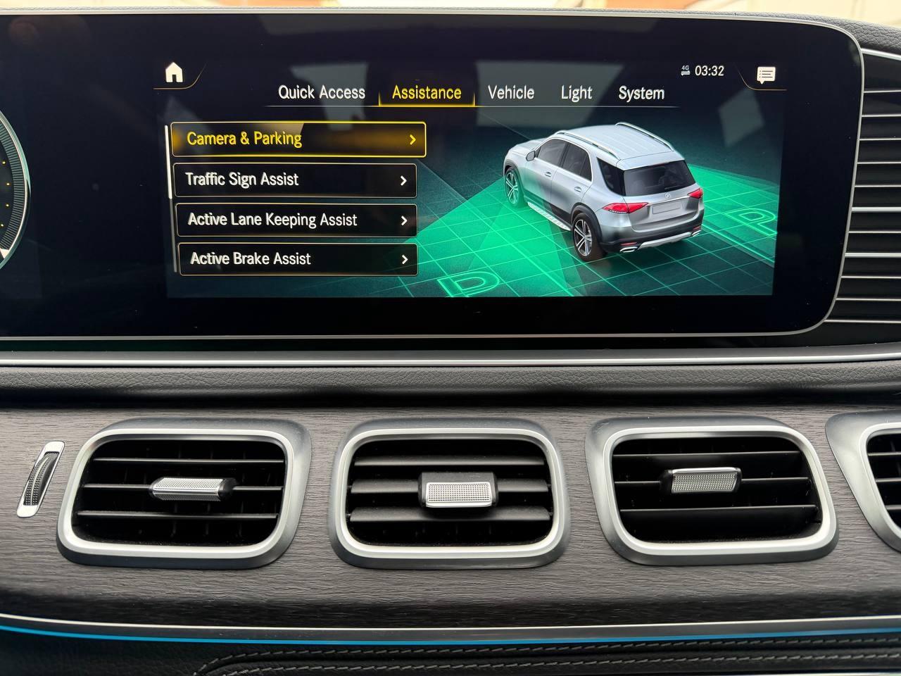 2022 Mercedes-Benz GLE-Class GLE 450 4MATIC SUV, TECH PKG, INTELLIGENT DRIVE PK Photo