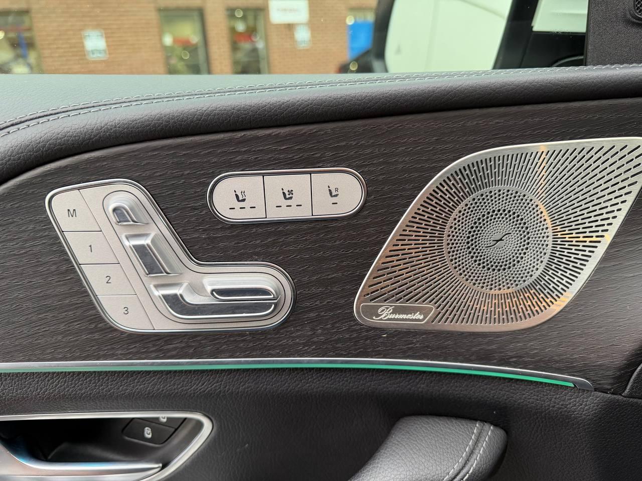 2022 Mercedes-Benz GLE-Class GLE 450 4MATIC SUV, TECH PKG, INTELLIGENT DRIVE PK Photo