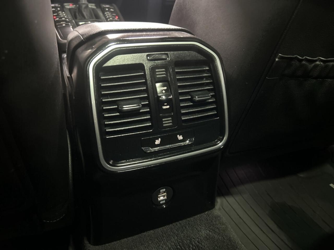 2018 Porsche Macan S /AWD/Leather/NAVI/Sunroof/Android Car Play/ Clea Photo