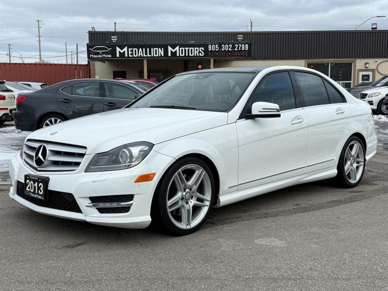 2013 Mercedes-Benz C-Class C 350 4MATIC AMG Sport  ACCIDENT FREE 1-OWNER 2 SE Photo