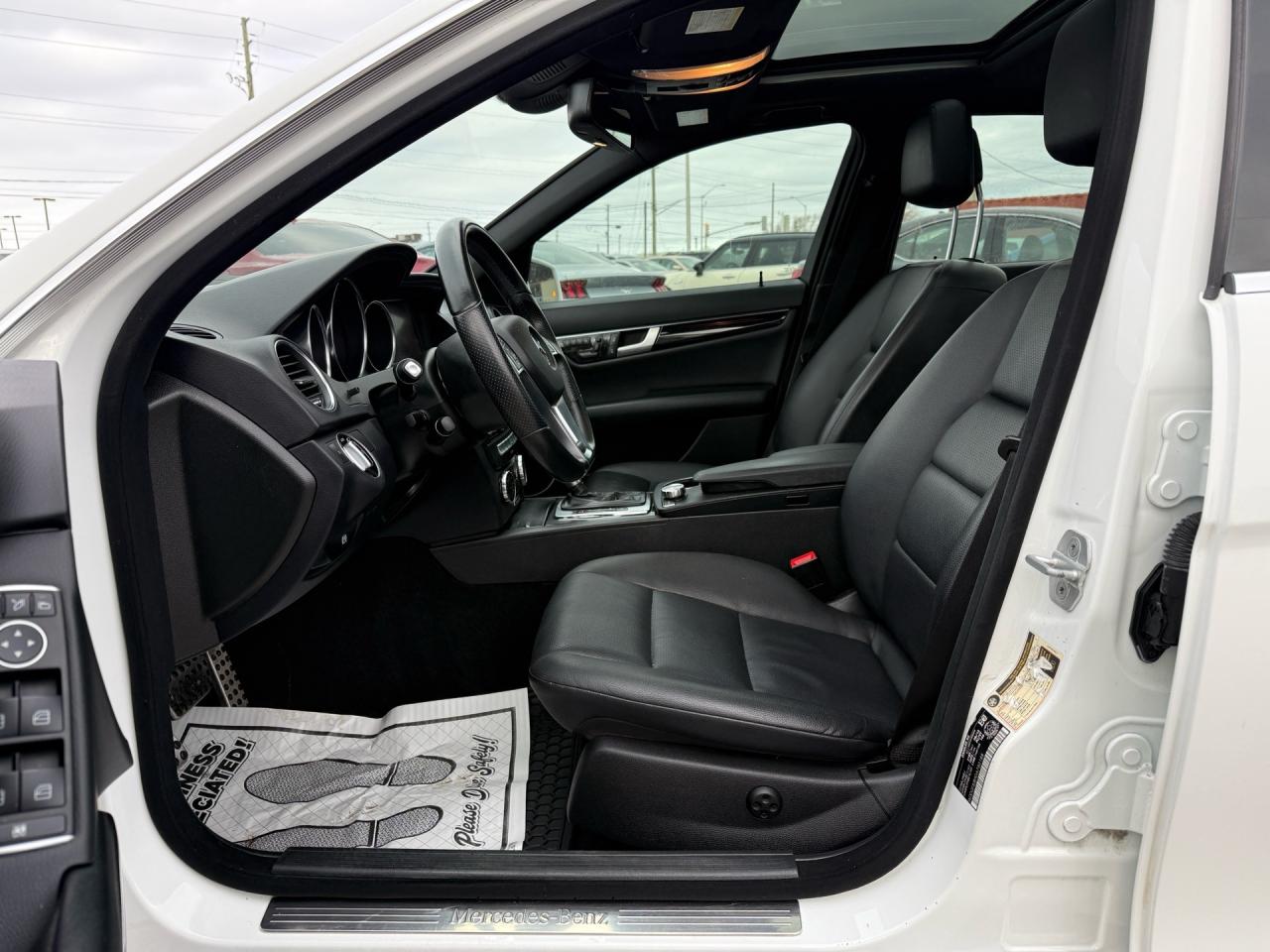 2013 Mercedes-Benz C-Class C 350 4MATIC AMG Sport  ACCIDENT FREE 1-OWNER 2 SE Photo