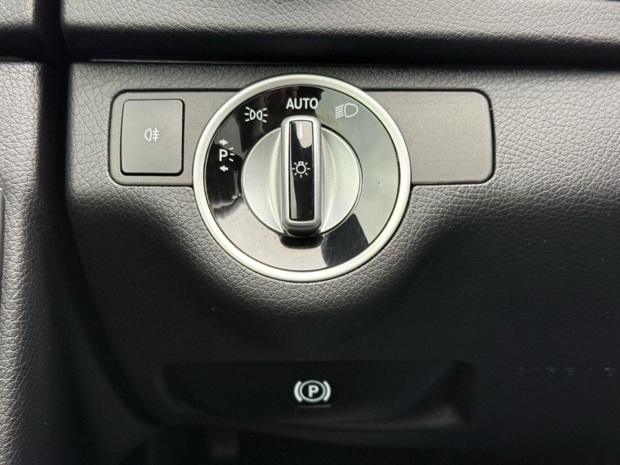 2013 Mercedes-Benz C-Class C 350 4MATIC AMG Sport  ACCIDENT FREE 1-OWNER 2 SE Photo