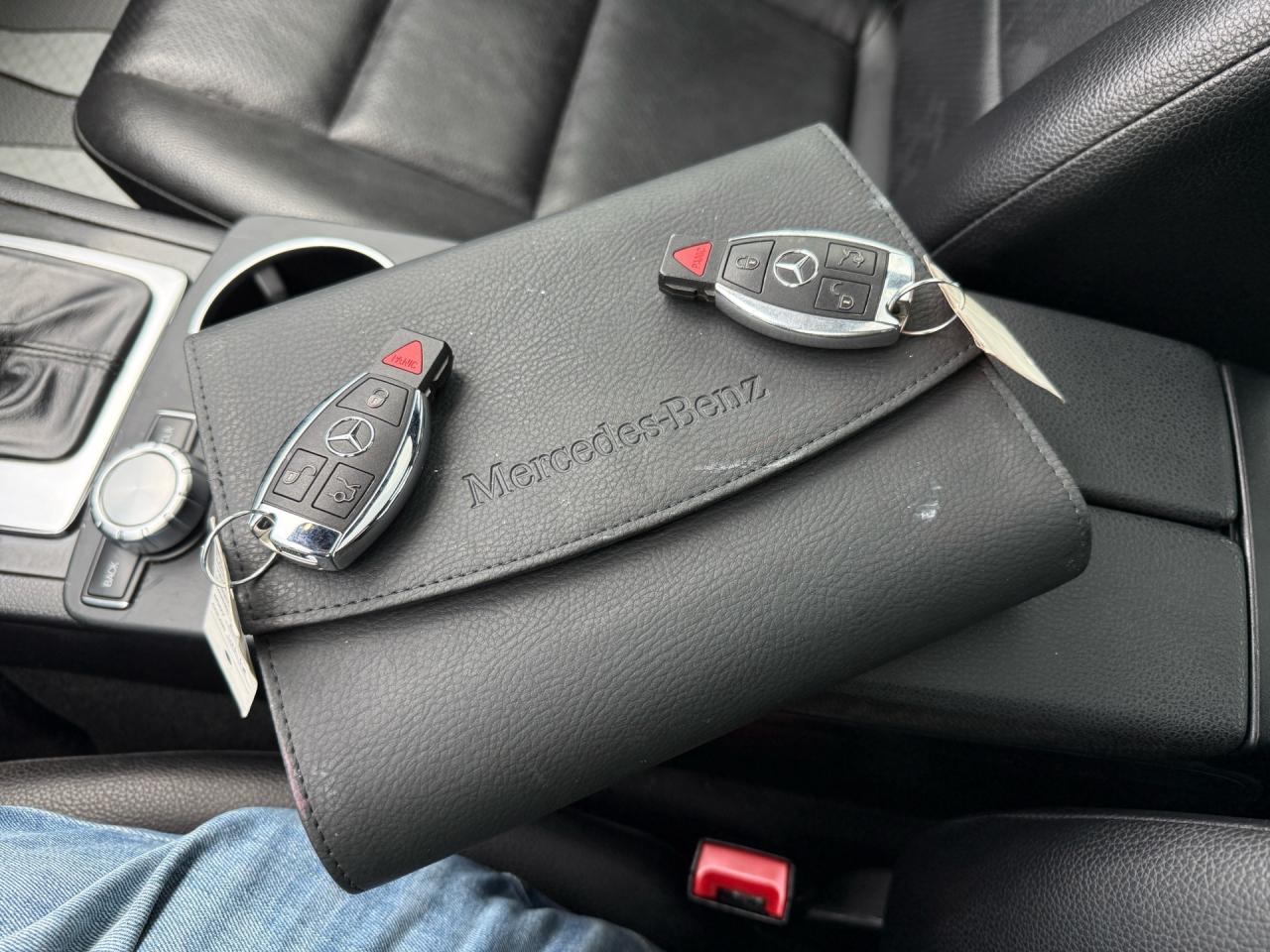 2013 Mercedes-Benz C-Class C 350 4MATIC AMG Sport  ACCIDENT FREE 1-OWNER 2 SE Photo